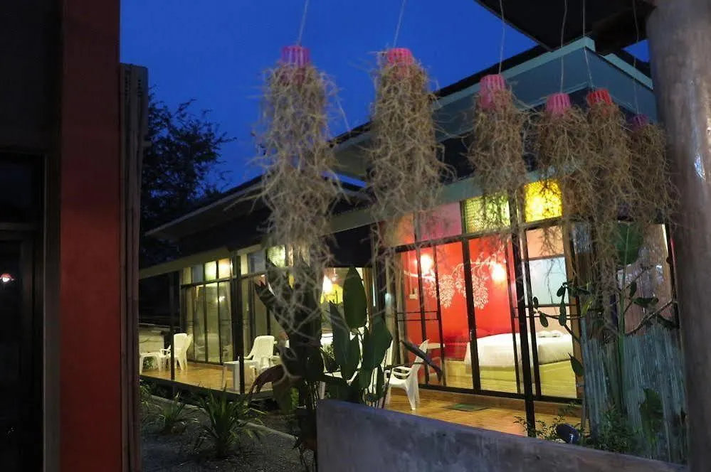Ko Lanta 微笑广场旅馆酒店 Ko Lanta